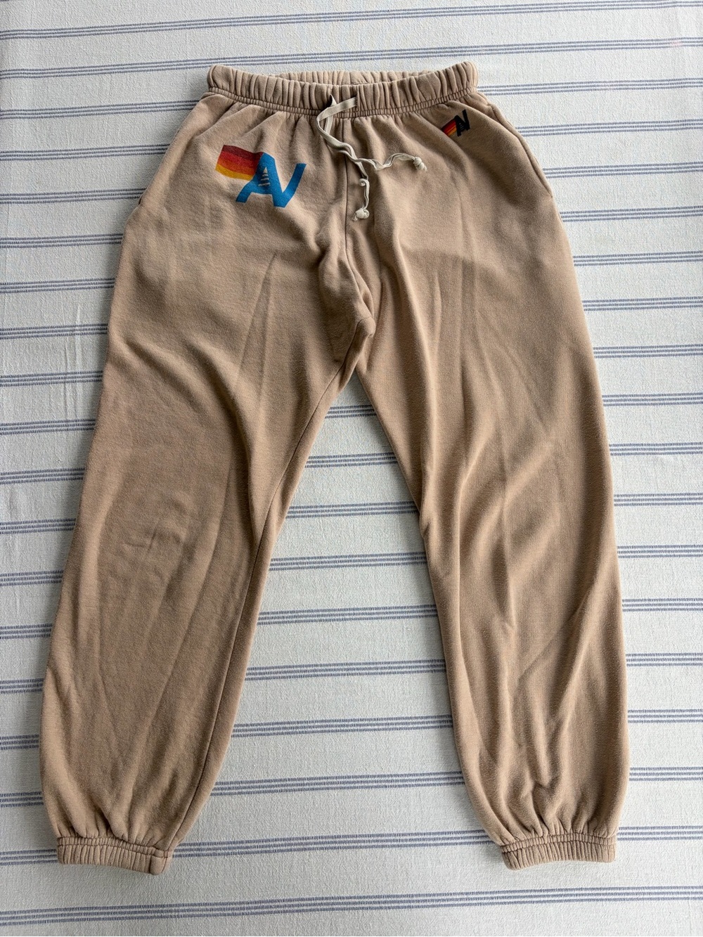 AVIATOR NATION SWEATS - Picture 4 of 5